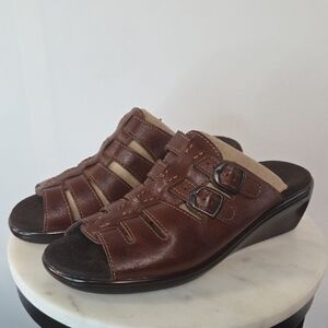 SAS Chestnut Leather Wedge Sandals Size 8.5